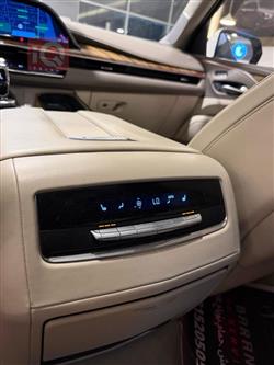 كاديلاك اسكاليد